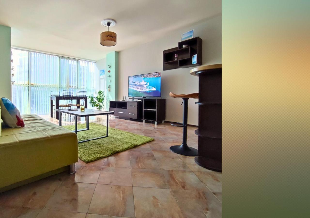Апартамент Flame Pantai Sunny Bagian luar foto